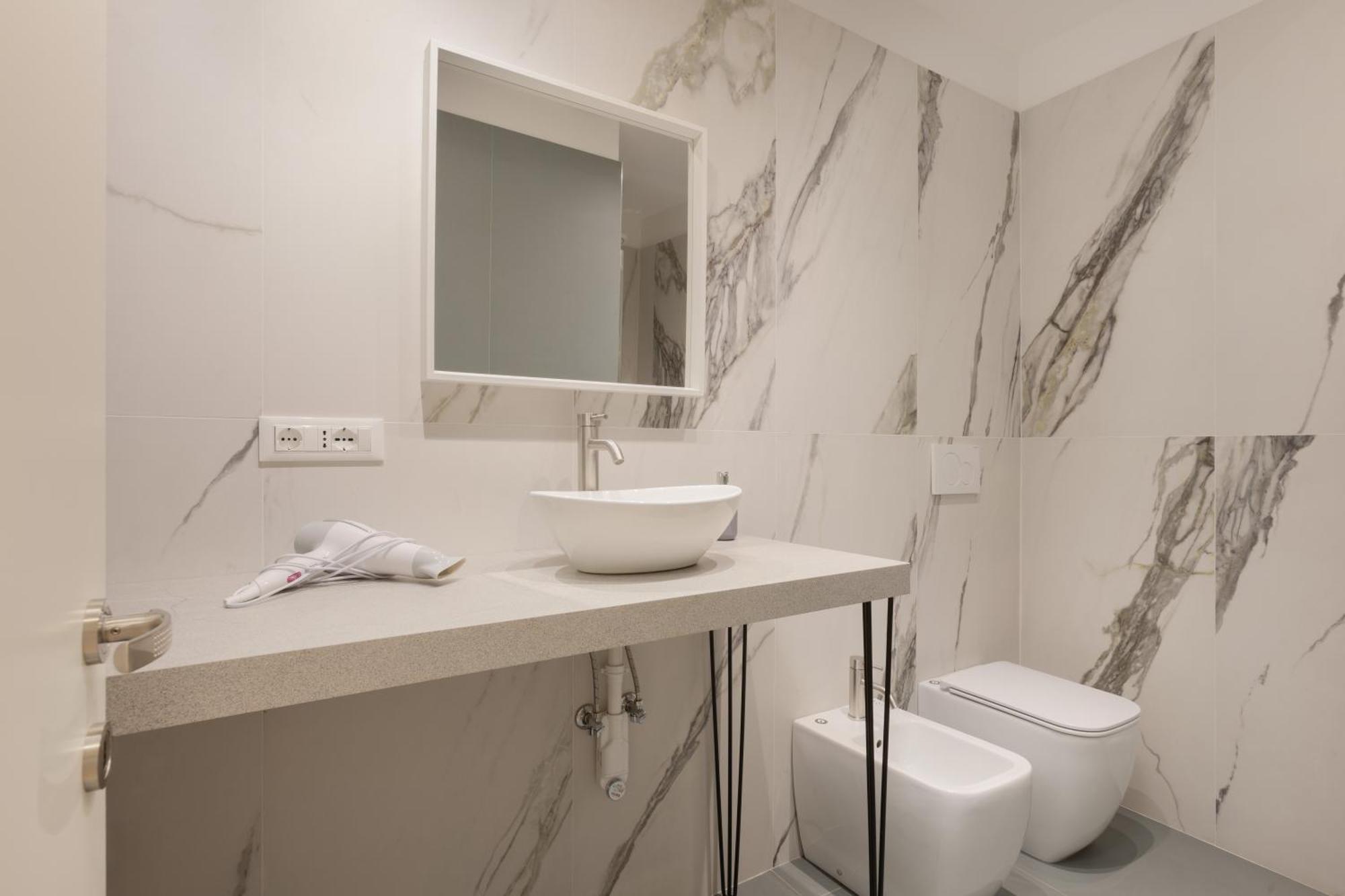 Snapstay Luxury Apartments In Centro A Trieste Exterior foto